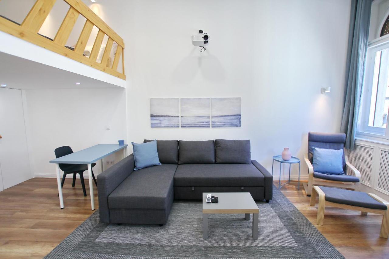 Pau Stylish Studios In The Heart Of บูดาเปสต์ ภายนอก รูปภาพ